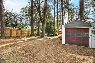 1310 Winburn Dr, East Point, GA 30344 - Photo 39