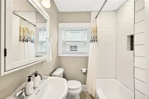 1310 Winburn Dr, East Point, GA 30344 - Photo 21