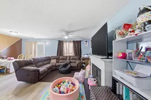 7222 Alicias Way, Morrow, GA 30260 - Photo 7