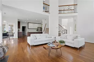 12350 Broadleaf Ln, Alpharetta, GA 30005 - Photo 3