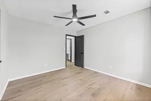 7823 Chase Woods Dr, Jonesboro, GA 30236 - Photo 23