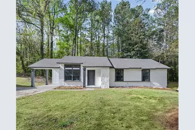 7823 Chase Woods Drive, Jonesboro, GA 30236 - Photo 1