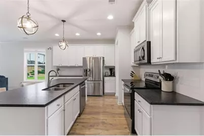 5445 Trillium Way, Flowery Branch, GA 30542 - Photo 7