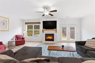 5445 Trillium Way, Flowery Branch, GA 30542 - Photo 11