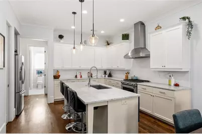 2045 Telfair Circle NE, Atlanta, GA 30324 - Photo 3