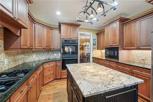 44 Kilmartin Pt, Big Canoe, GA 30143 - Photo 23