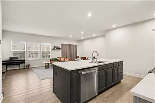 136 Salt Lk Ln, Hoschton, GA 30548 - Photo 7