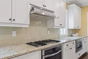 1165 Oglethorpe Ave NE, Brookhaven, GA 30319 - Photo 17