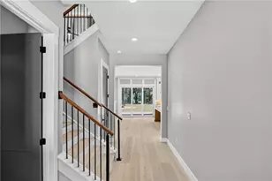 5572 Lilburn Stone Mountain Rd, Stone Mountain, GA 30087 - Photo 25