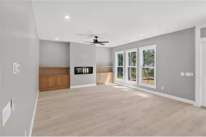 5572 Lilburn Stone Mountain Road, Stone Mountain, GA 30087 - Photo 29