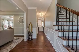 1559 Clydesdale Ct, Suwanee, GA 30024 - Photo 3