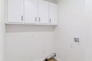 7170 Riverside Dr, Sandy Springs, GA 30328 - Photo 23