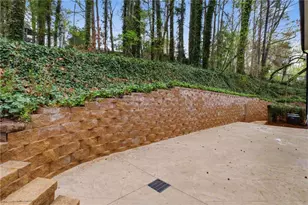 7170 Riverside Dr, Sandy Springs, GA 30328 - Photo 51