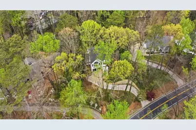 7170 Riverside Drive, Sandy Springs, GA 30328 - Photo 57