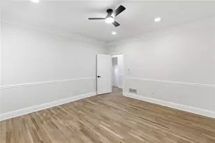7170 Riverside Dr, Sandy Springs, GA 30328 - Photo 27