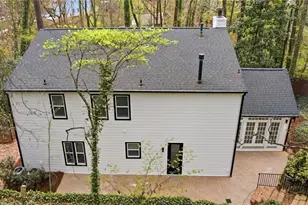 7170 Riverside Dr, Sandy Springs, GA 30328 - Photo 49