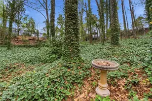 7170 Riverside Dr, Sandy Springs, GA 30328 - Photo 53