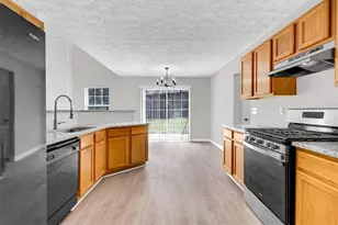 3181 Elmwood Ct, Atlanta, GA 30349 - Photo 5