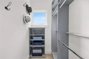 609 King Arnold St, Hapeville, GA 30354 - Photo 25