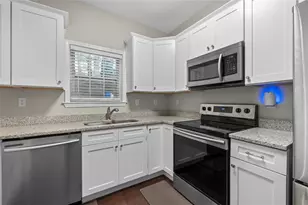2680 Pine Tree Rd NE, Atlanta, GA 30324 - Photo 13