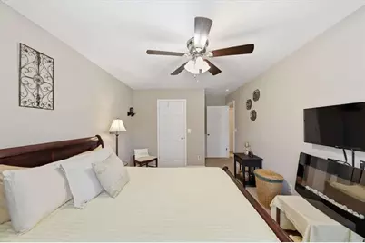 301 NW Jackson Place, Lilburn, GA 30047 - Photo 37