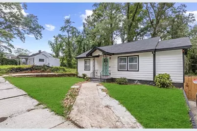 1077 Peeples Street SW, Atlanta, GA 30310 - Photo 1