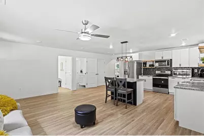 1077 Peeples Street SW, Atlanta, GA 30310 - Photo 3