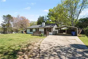 724 Highland Loop, Lawrenceville, GA 30046 - Photo 3