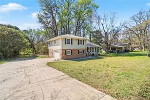 1769 Hickory St SE, Conyers, GA 30013 - Photo 3