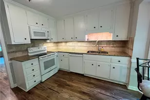 1365 Old Virginia Ct SE, Marietta, GA 30067 - Photo 11