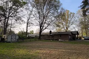 19 NE Donley Dr, Rome, GA 30165 - Photo 3