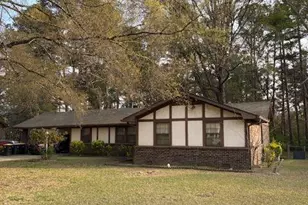 19 NE Donley Dr, Rome, GA 30165 - Photo 1