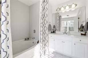 410 Lantern Ln, Woodstock, GA 30188 - Photo 19