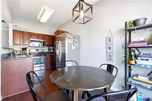 410 Lantern Ln, Woodstock, GA 30188 - Photo 11