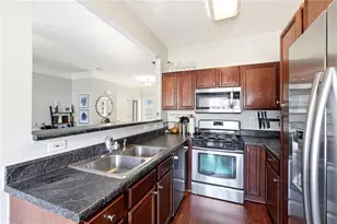 410 Lantern Ln, Woodstock, GA 30188 - Photo 9