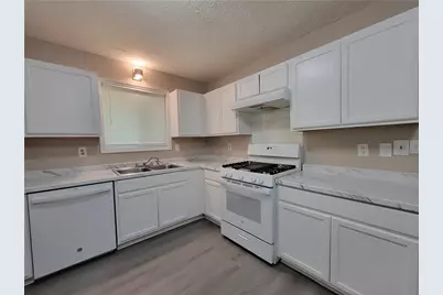 718 Harness Crescent, Lithonia, GA 30058 - Photo 9