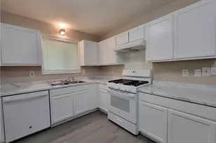 718 Harness Crescent, Lithonia, GA 30058 - Photo 9