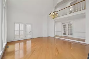 8500 Valemont Dr, Sandy Springs, GA 30350 - Photo 11