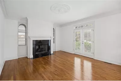 8500 Valemont Drive, Sandy Springs, GA 30350 - Photo 7