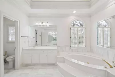 8500 Valemont Drive, Sandy Springs, GA 30350 - Photo 23