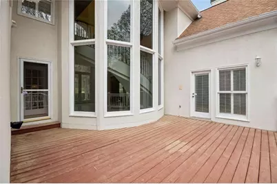 8500 Valemont Drive, Sandy Springs, GA 30350 - Photo 49