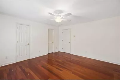 8500 Valemont Drive, Sandy Springs, GA 30350 - Photo 29