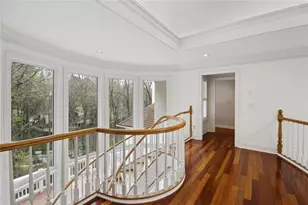 8500 Valemont Dr, Sandy Springs, GA 30350 - Photo 25