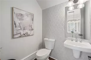 3715 Peachtree Road NE, Atlanta, GA 30319 - Photo 9