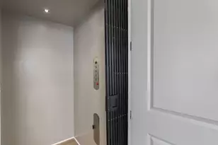 3715 Peachtree Road NE, Atlanta, GA 30319 - Photo 17