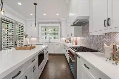 3715 Peachtree Road NE #12, Atlanta, GA 30319 - Photo 15