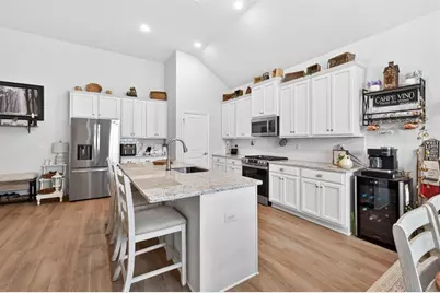 118 Golden Oaks Drive, Hartwell, GA 30643 - Photo 5