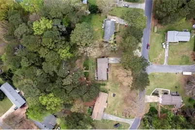 835 Castlewood Drive, Woodstock, GA 30189 - Photo 25