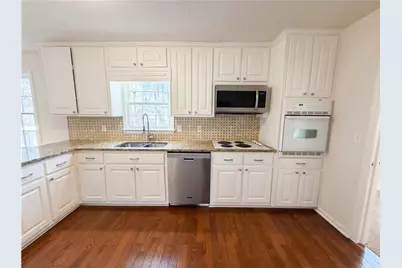 197 Rockbridge Road SW, Lilburn, GA 30047 - Photo 9