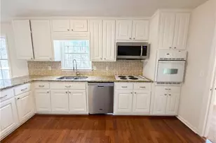 197 Rockbridge Road SW, Lilburn, GA 30047 - Photo 9